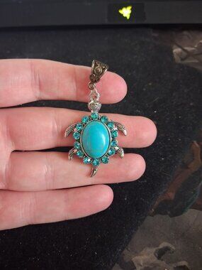Turtle pendant